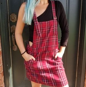 XXI adjustable plaid jumper dress ❤🖤